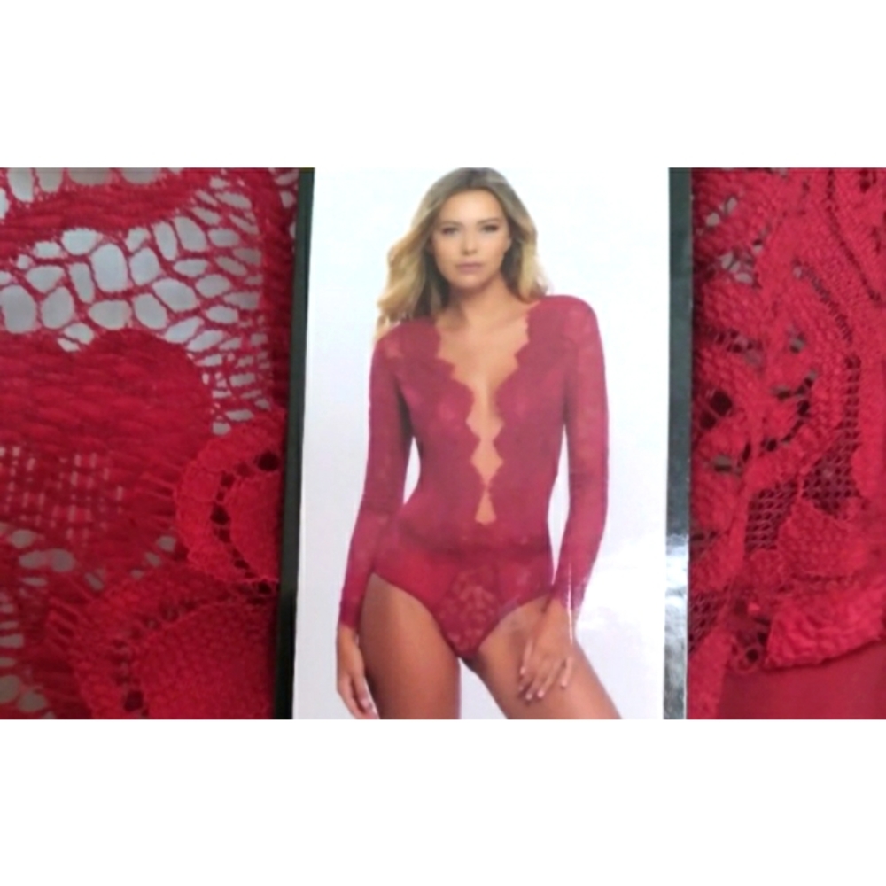 NWT Oh La La Chéri Lace Bodysuit